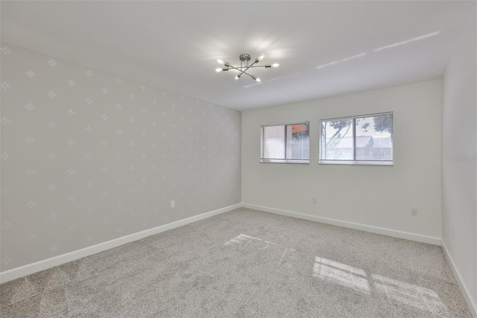 Image 17 of 42 For 1620 58th Avenue S 6