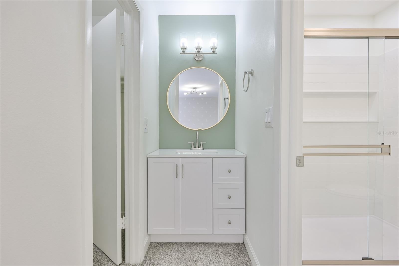 Image 20 of 42 For 1620 58th Avenue S 6