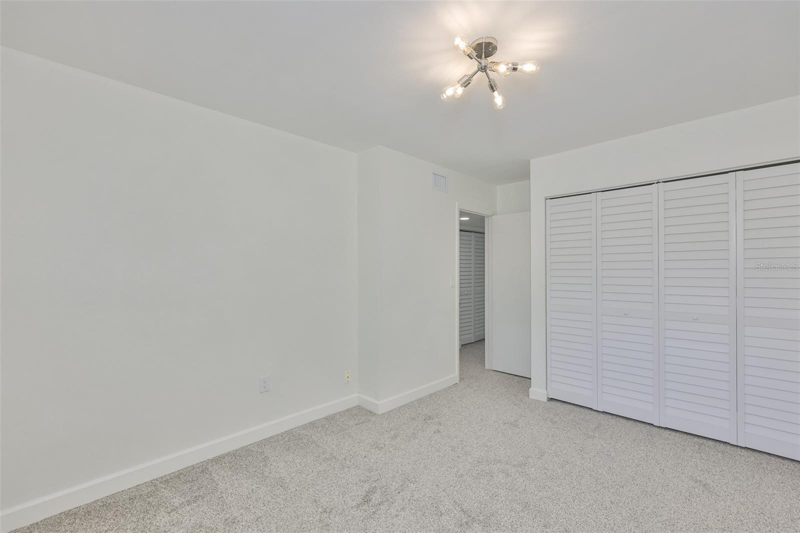 Image 25 of 42 For 1620 58th Avenue S 6