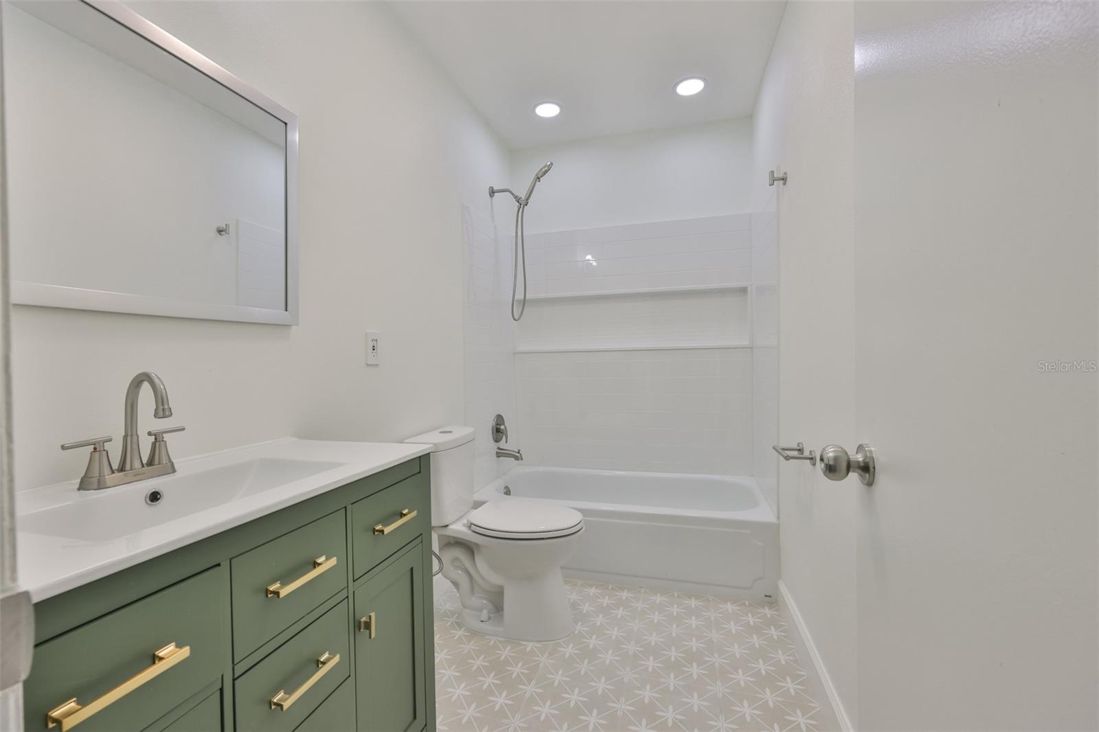 Image 29 of 42 For 1620 58th Avenue S 6