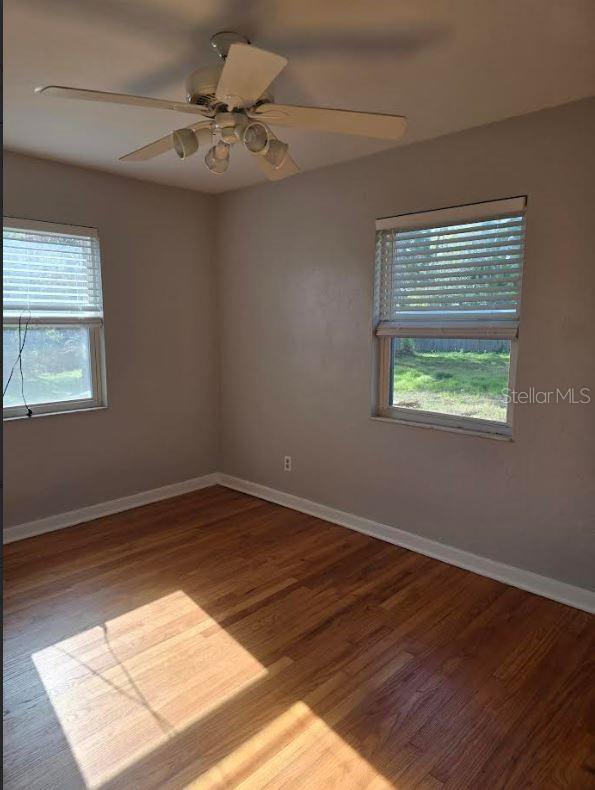 Image 16 of 19 For 265 Mateo Way Ne