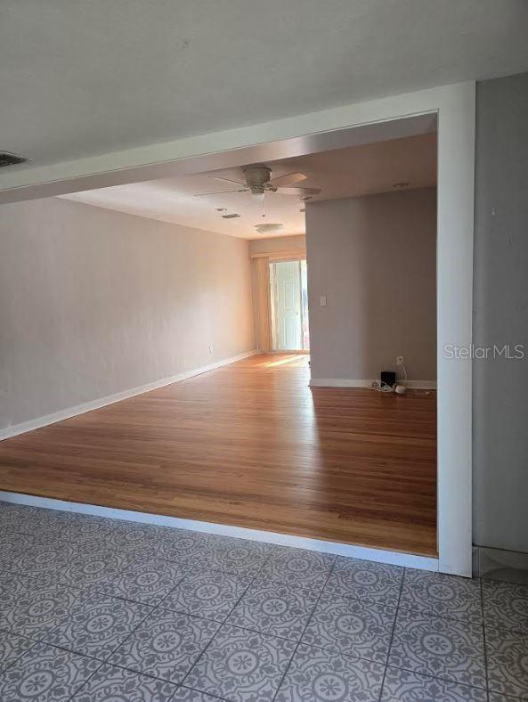 Image 2 of 19 For 265 Mateo Way Ne