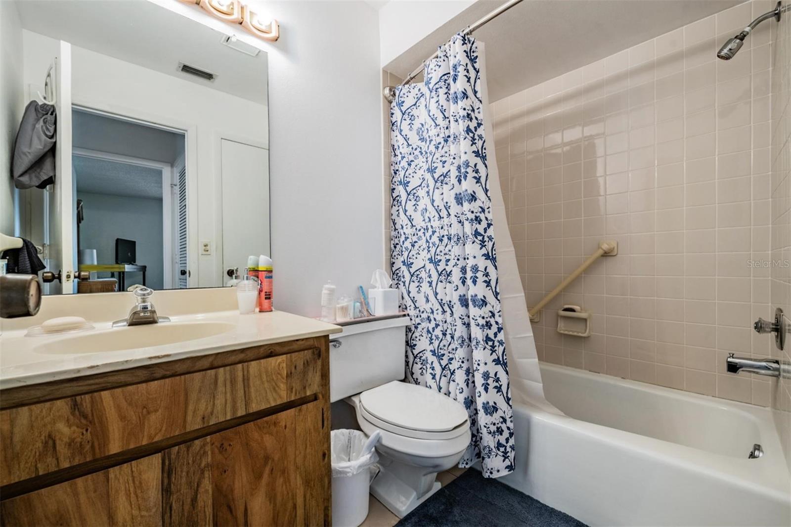 Listing photo id 26 for 3505 Tarpon Woods Boulevard G407