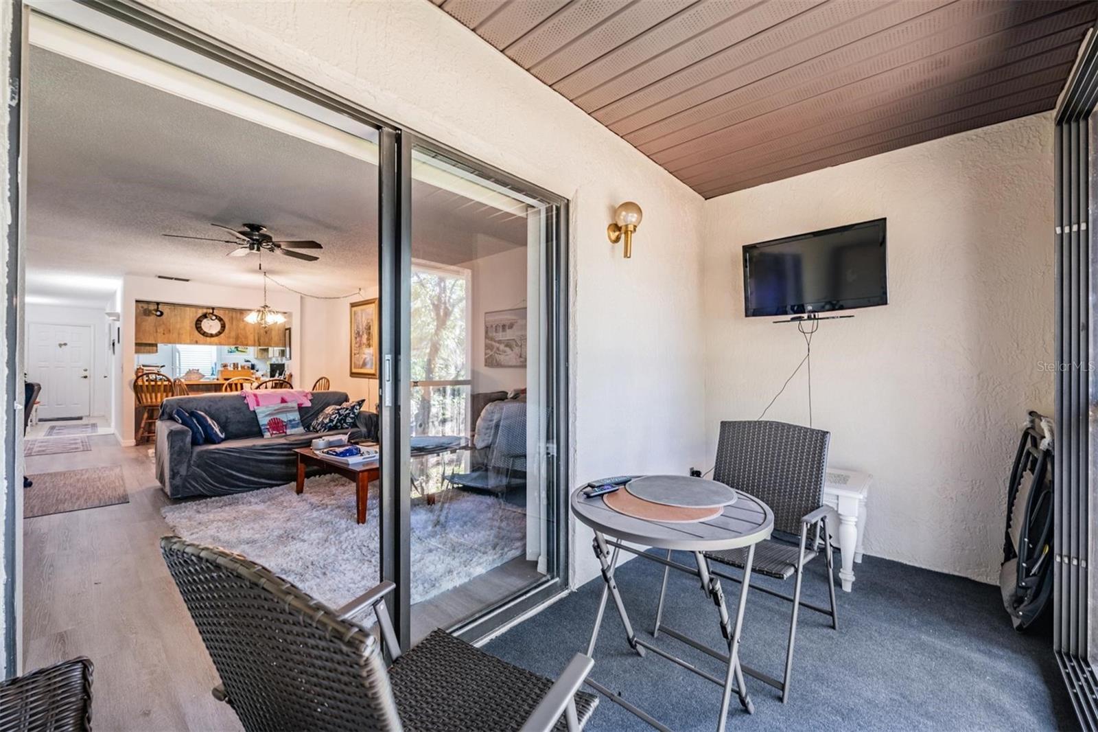 Listing photo id 6 for 3505 Tarpon Woods Boulevard G407