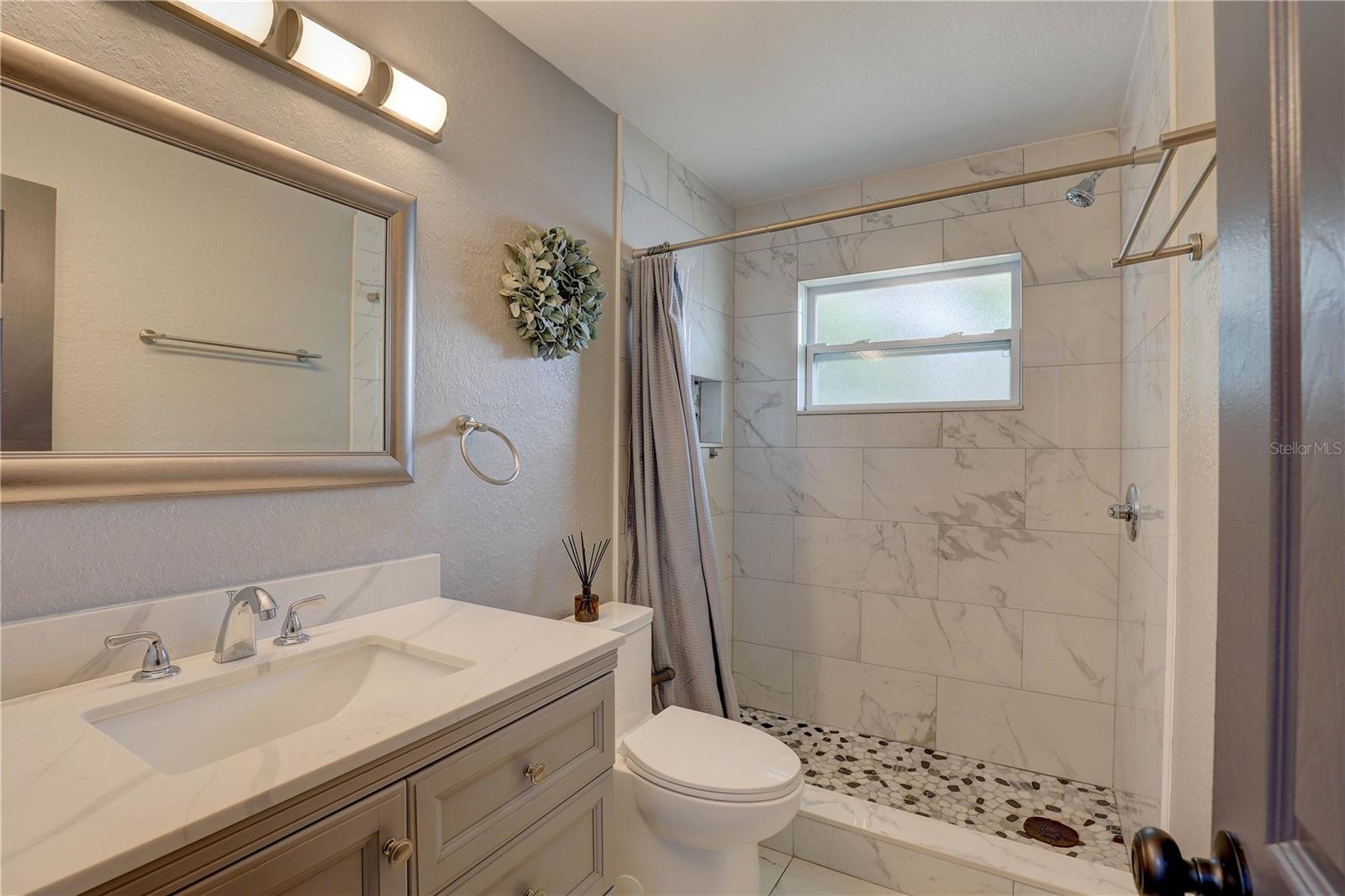 Image 11 of 36 For 8201 Ridge Road