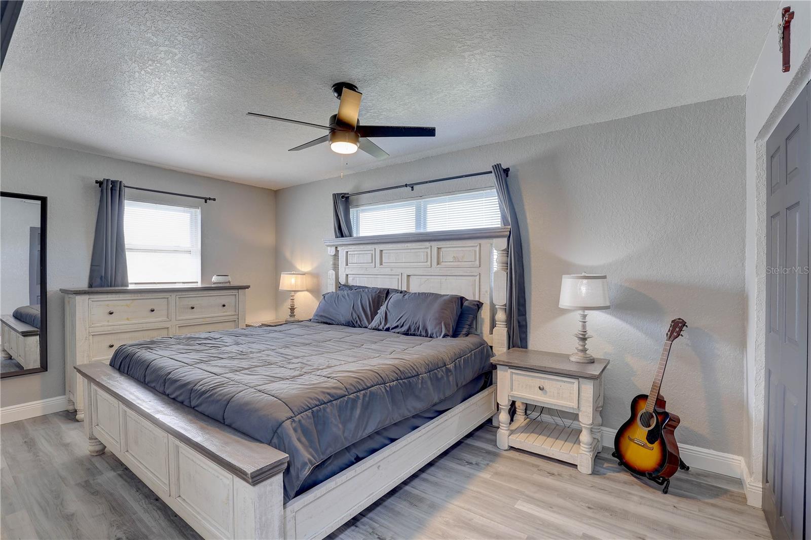 Image 14 of 36 For 8201 Ridge Road