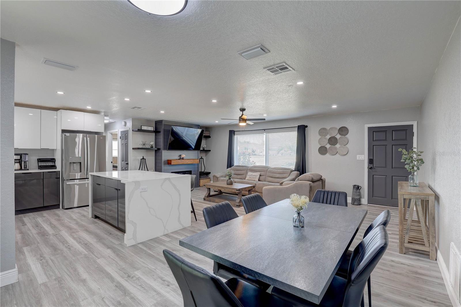 Image 33 of 36 For 8201 Ridge Road