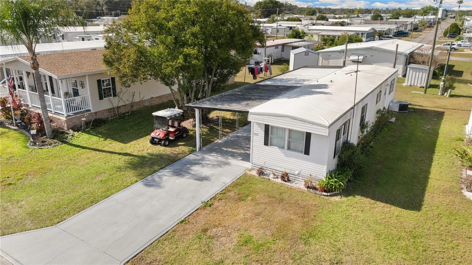 Listing photo id 17 for 5339 Jo Street