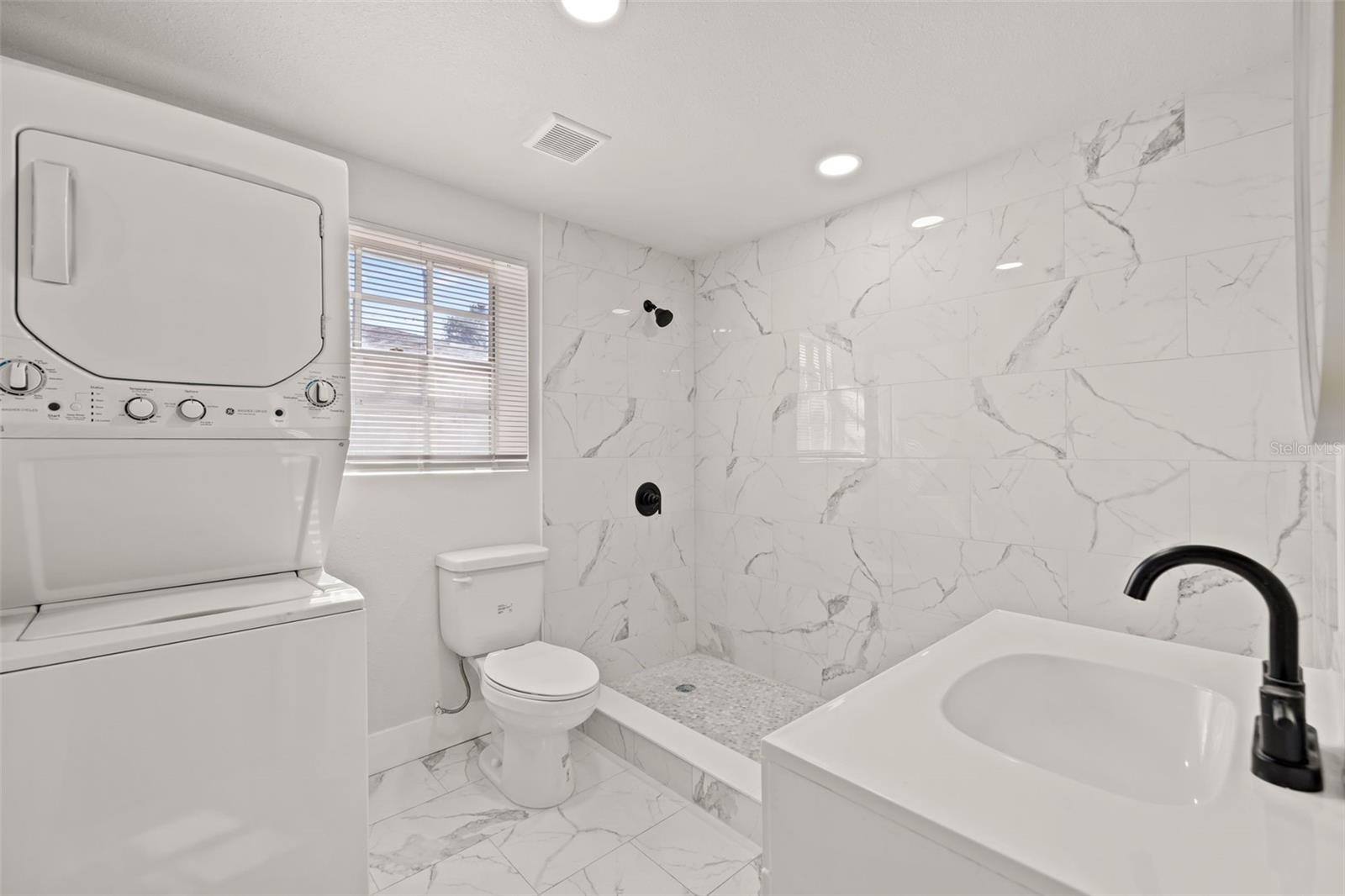 Image 8 of 11 For 3817 Bay To Bay Boulevard B