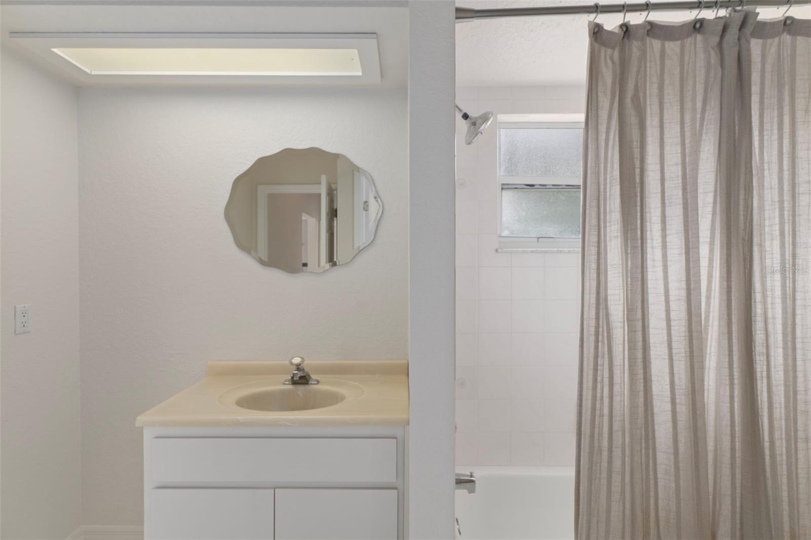 Listing photo id 27 for 2214 Meadow Lark Road