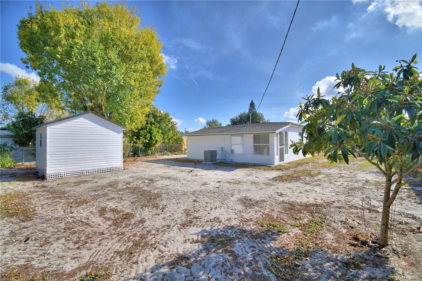 Image 33 of 42 For 108 Yale Avenue