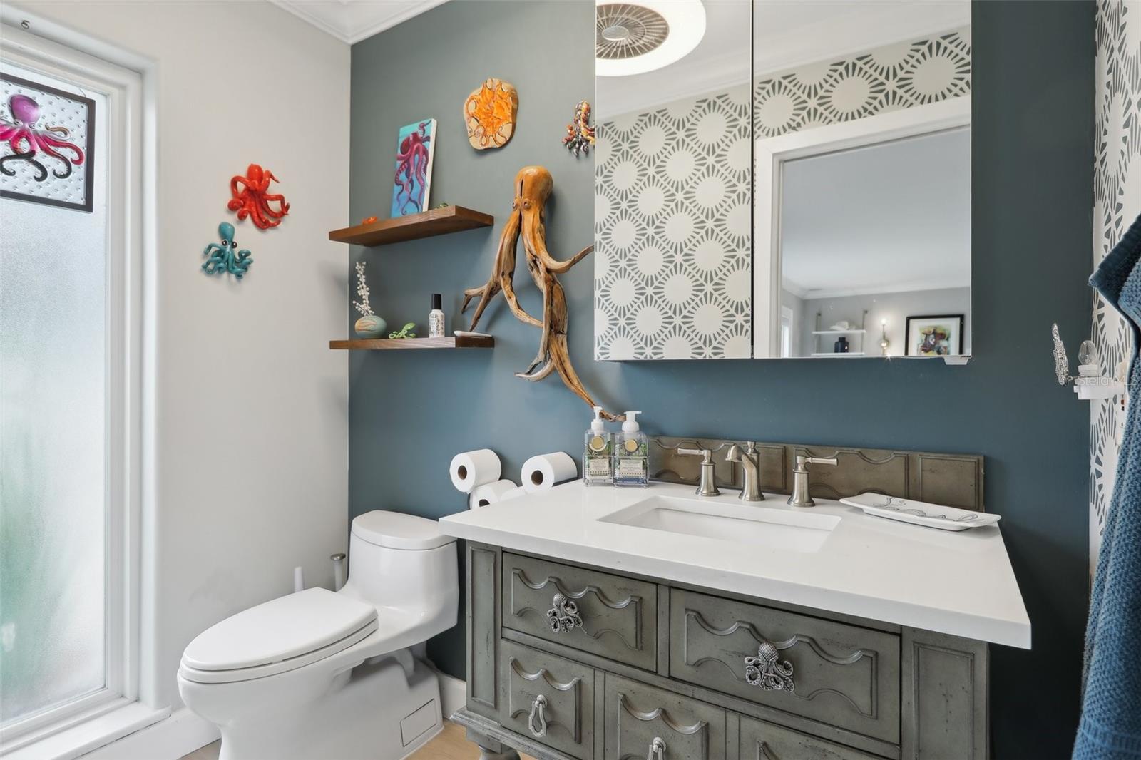 Image 21 of 79 For 1709 Main Street