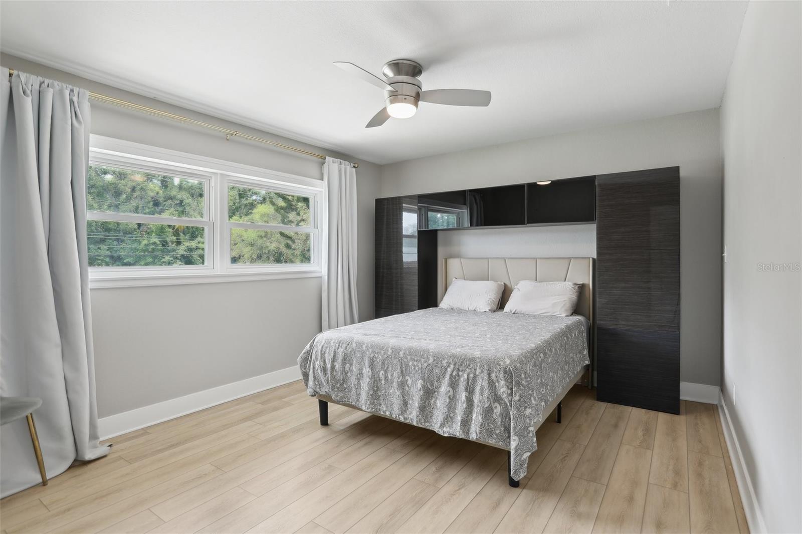 Image 31 of 79 For 1709 Main Street