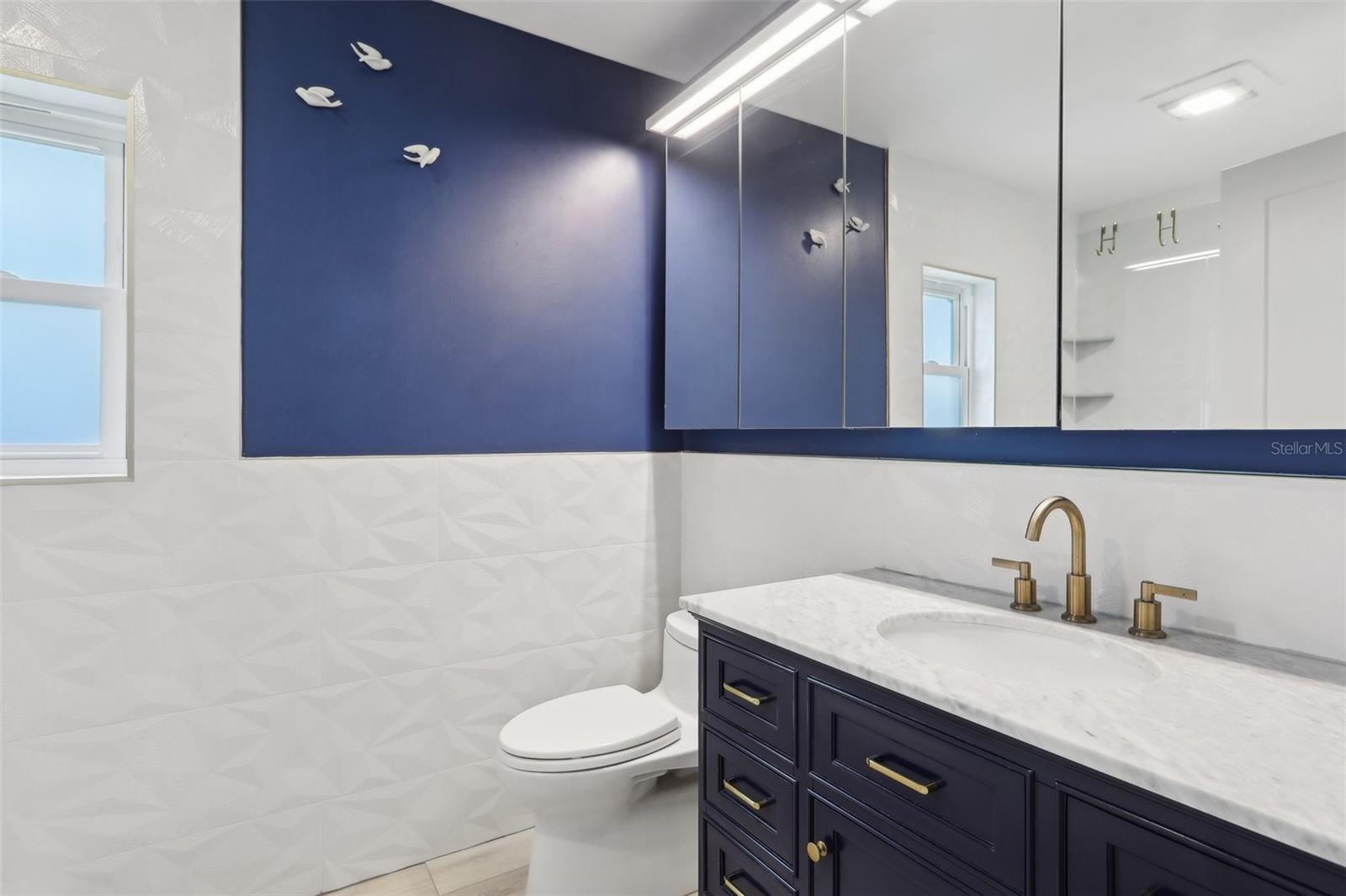 Image 33 of 79 For 1709 Main Street