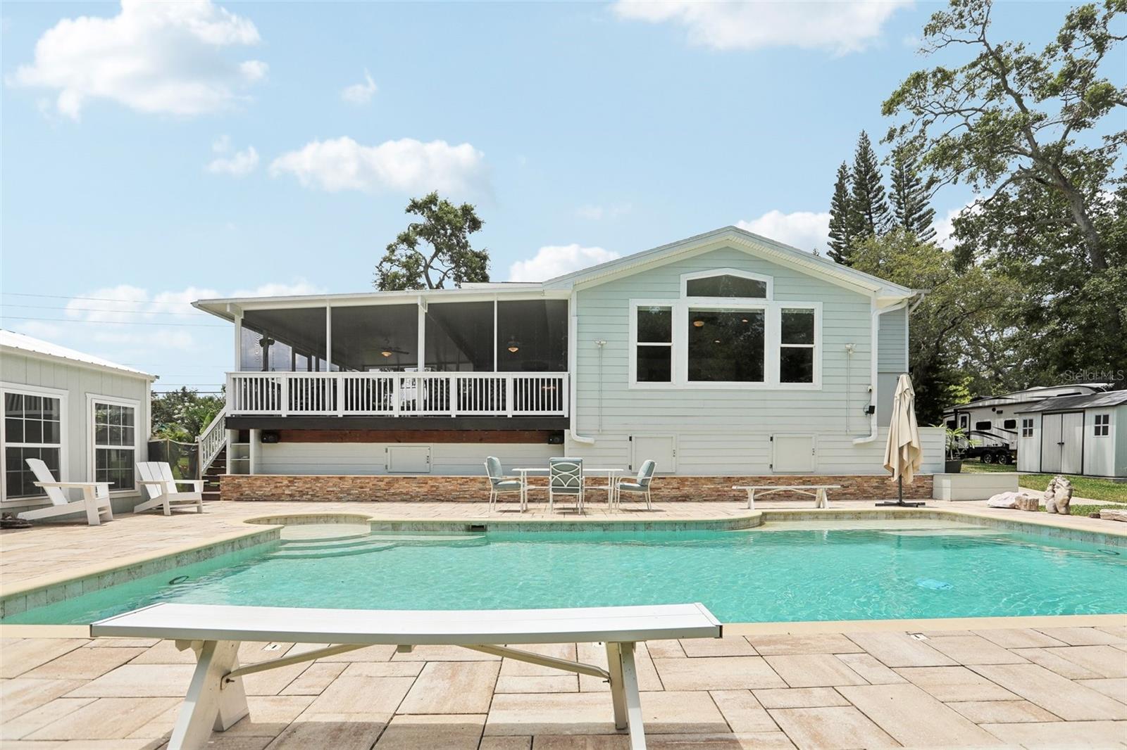 Image 48 of 79 For 1709 Main Street