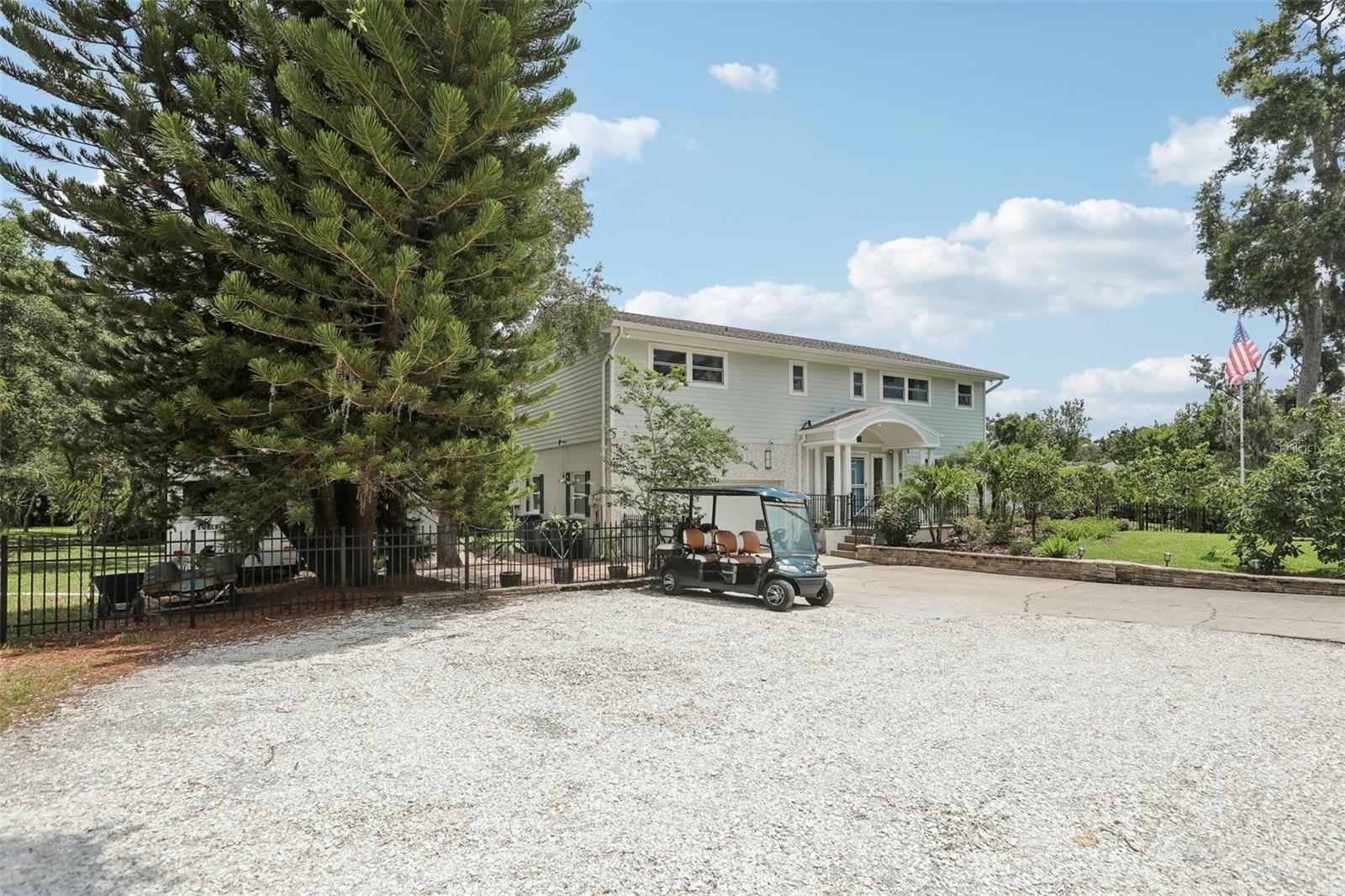 Image 5 of 79 For 1709 Main Street