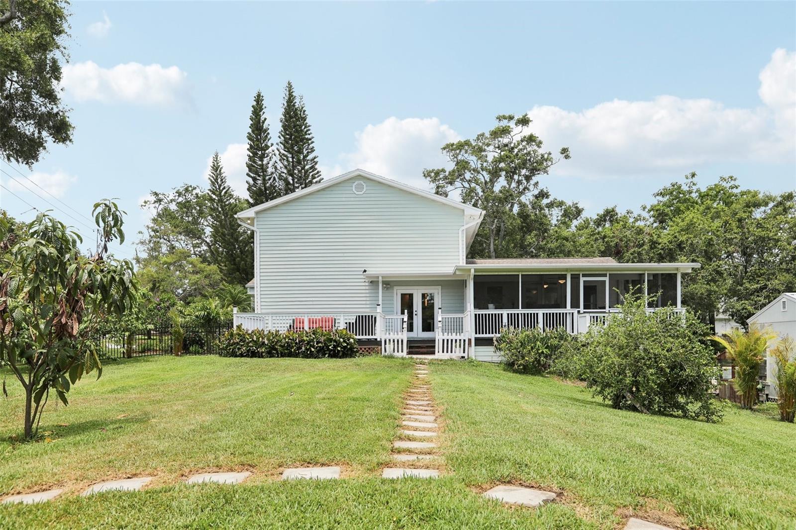 Image 59 of 79 For 1709 Main Street