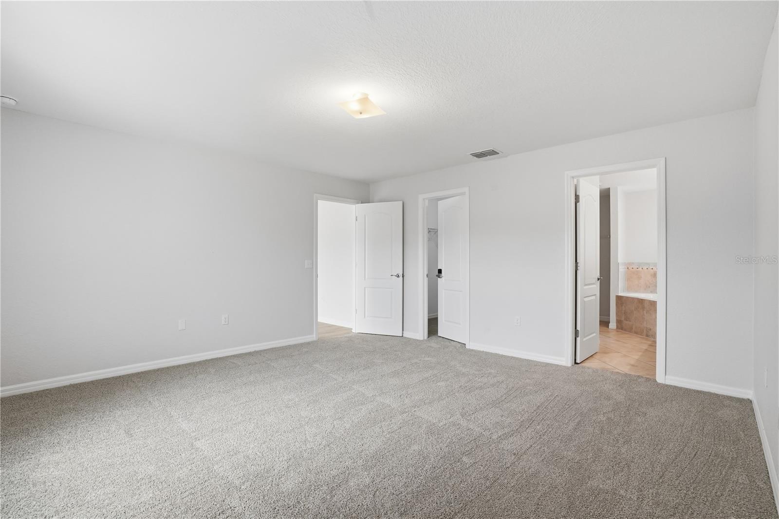 Image 12 of 16 For 5147 Magnolia Preserve Boulevard