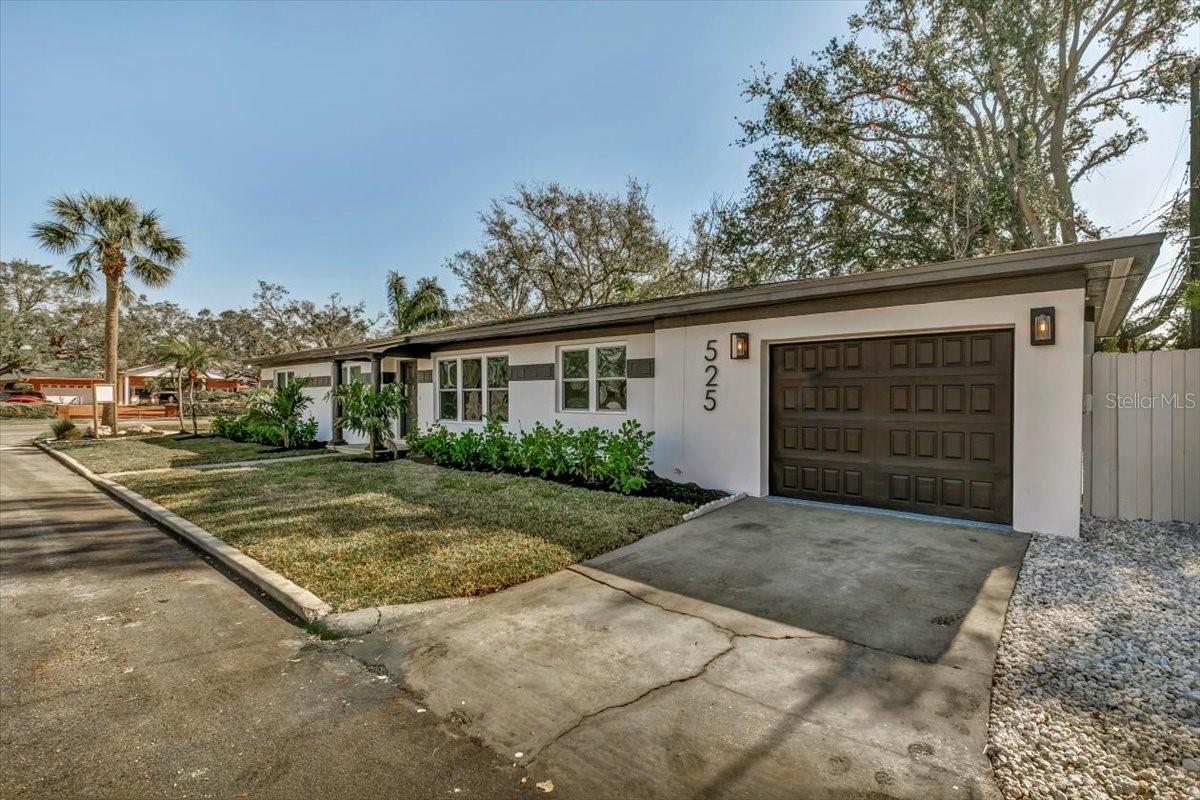 Image 2 of 41 For 525 Lamara Way Ne