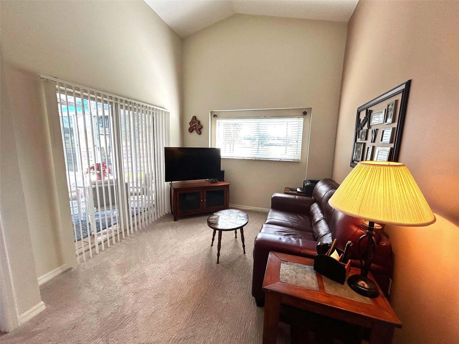 Image 17 of 54 For 18300 Rock Oak Court