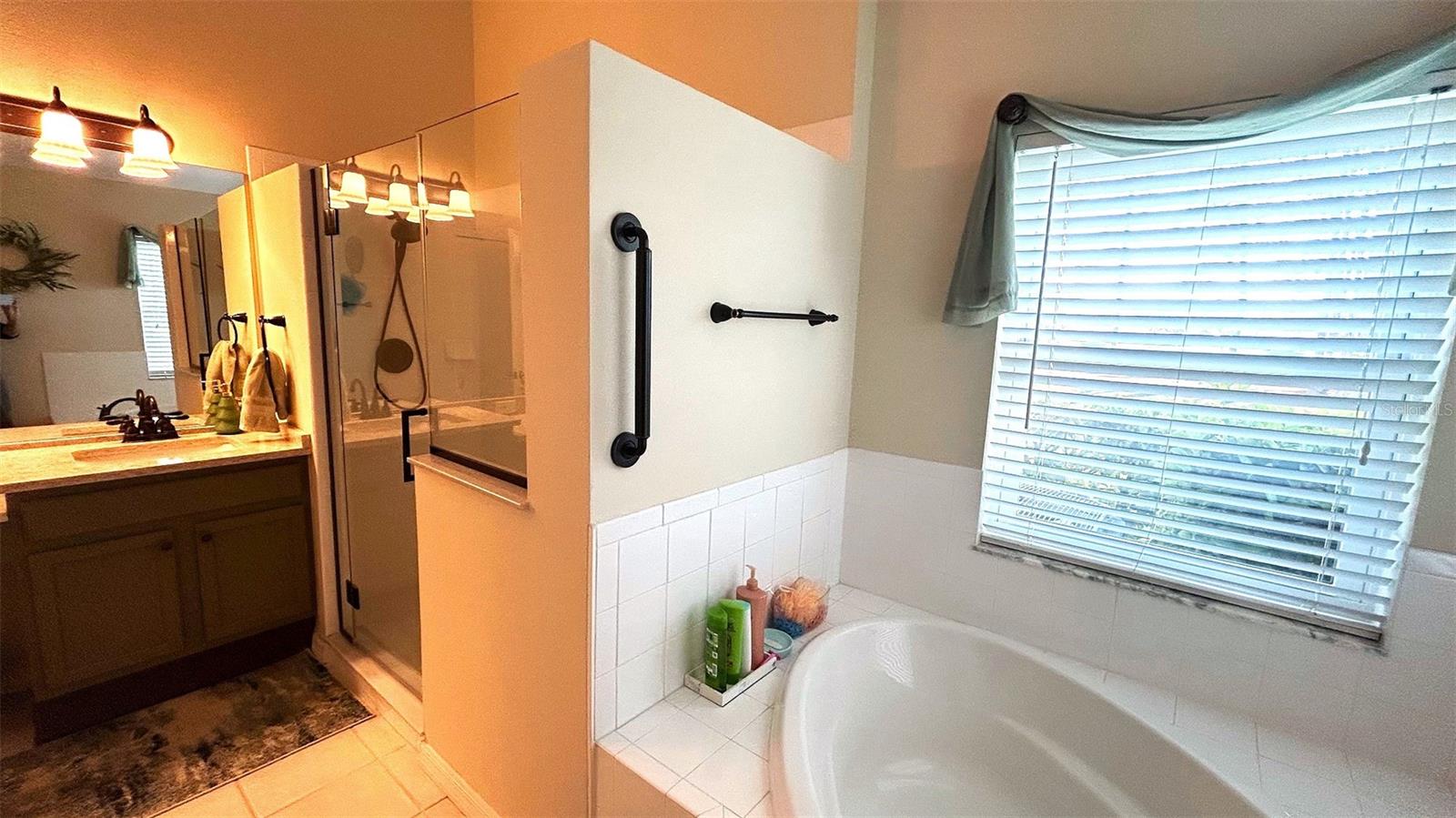 Image 23 of 54 For 18300 Rock Oak Court