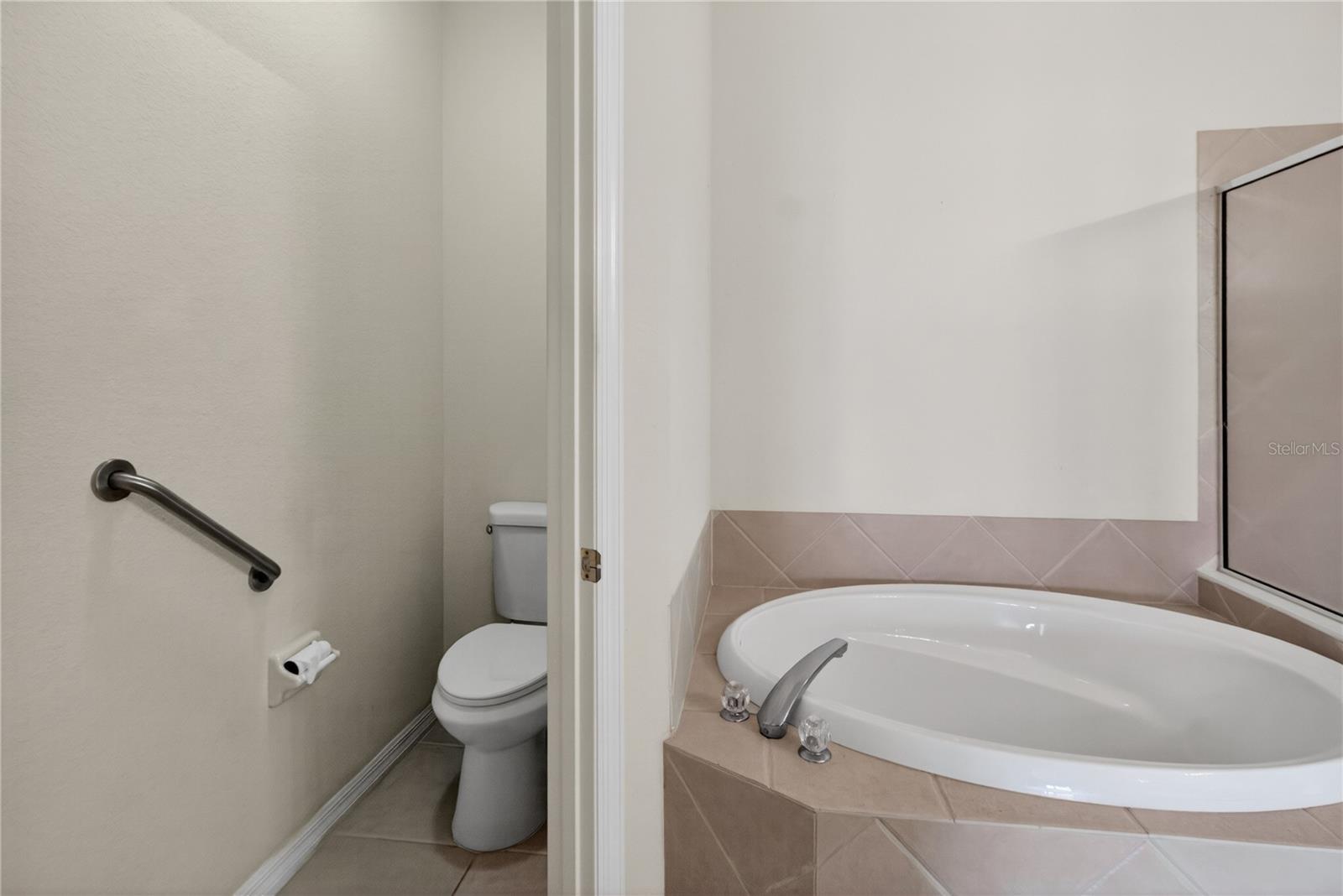 Image 11 of 46 For 267 Heritage Isles Way