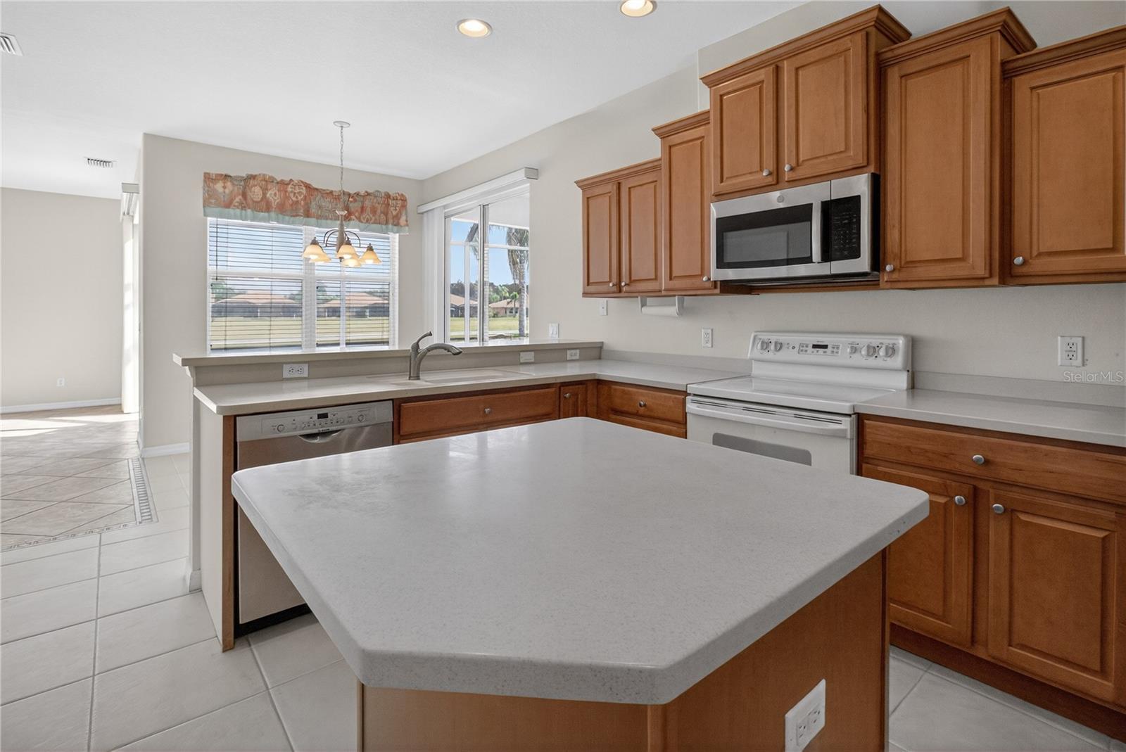 Image 16 of 46 For 267 Heritage Isles Way