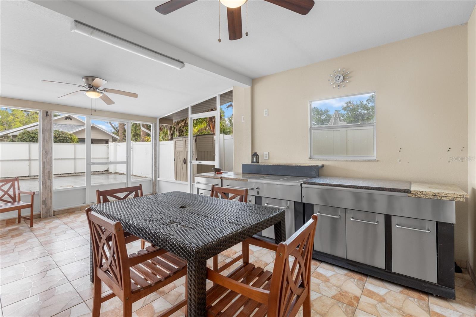 Image 44 of 56 For 907 Columbus Drive