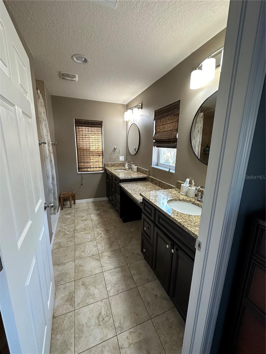 Image 17 of 32 For 971 Celtic Circle