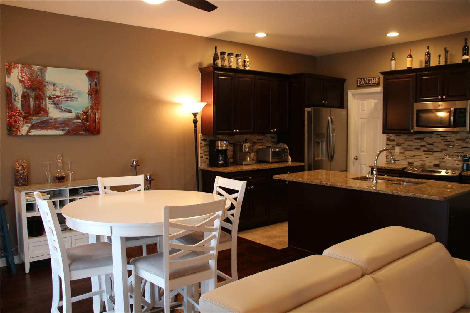 Image 4 of 32 For 971 Celtic Circle