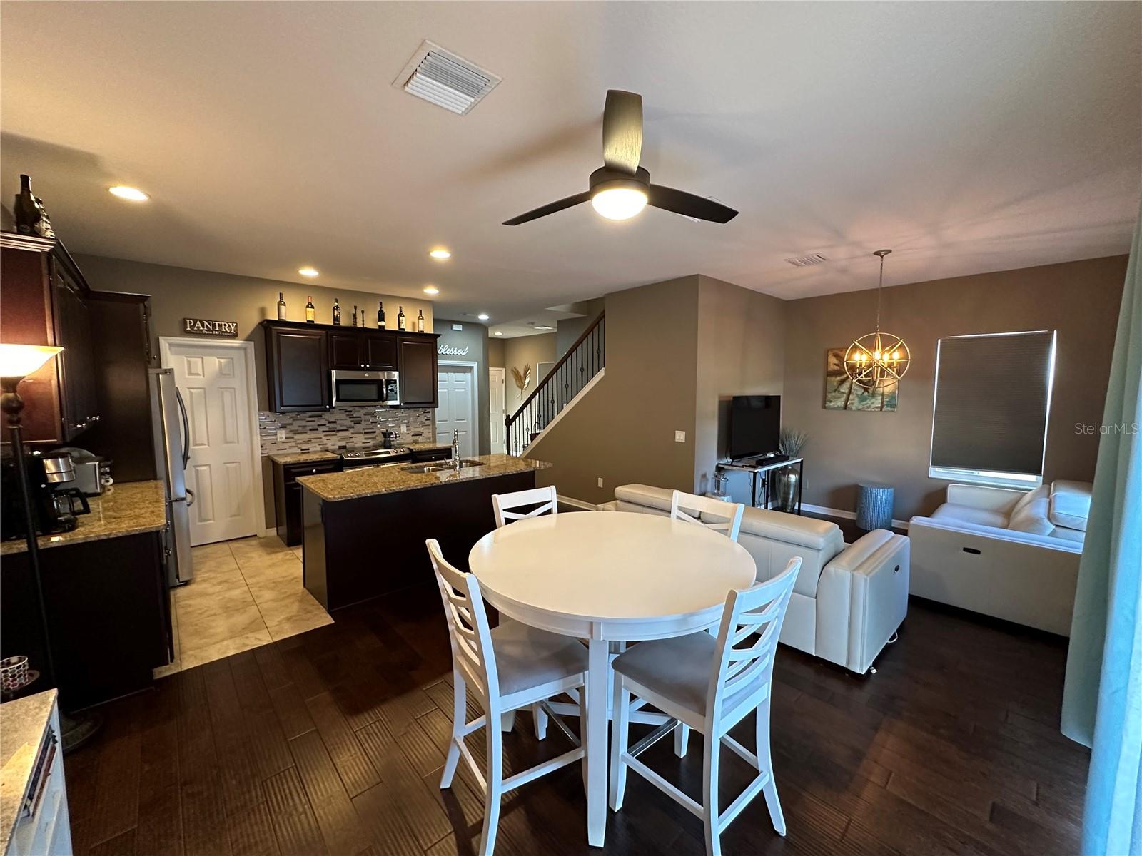 Image 5 of 32 For 971 Celtic Circle