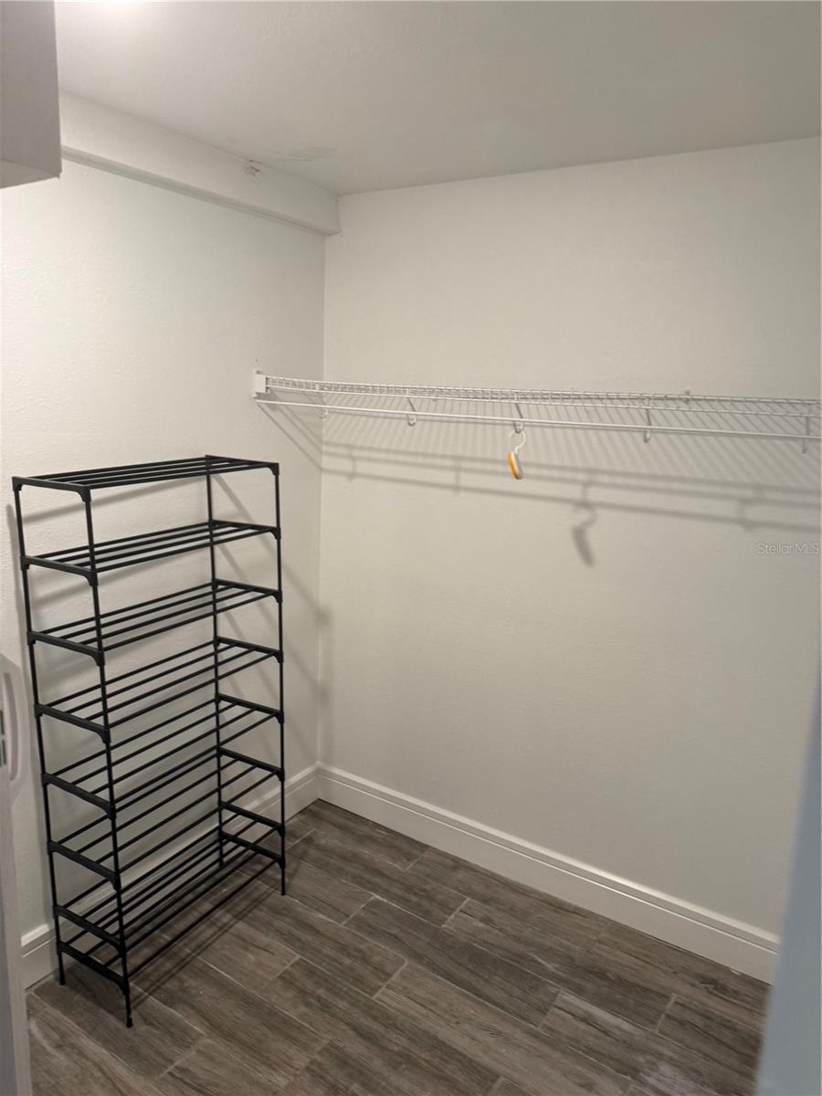 Image 23 of 35 For 7018 Hale Avenue