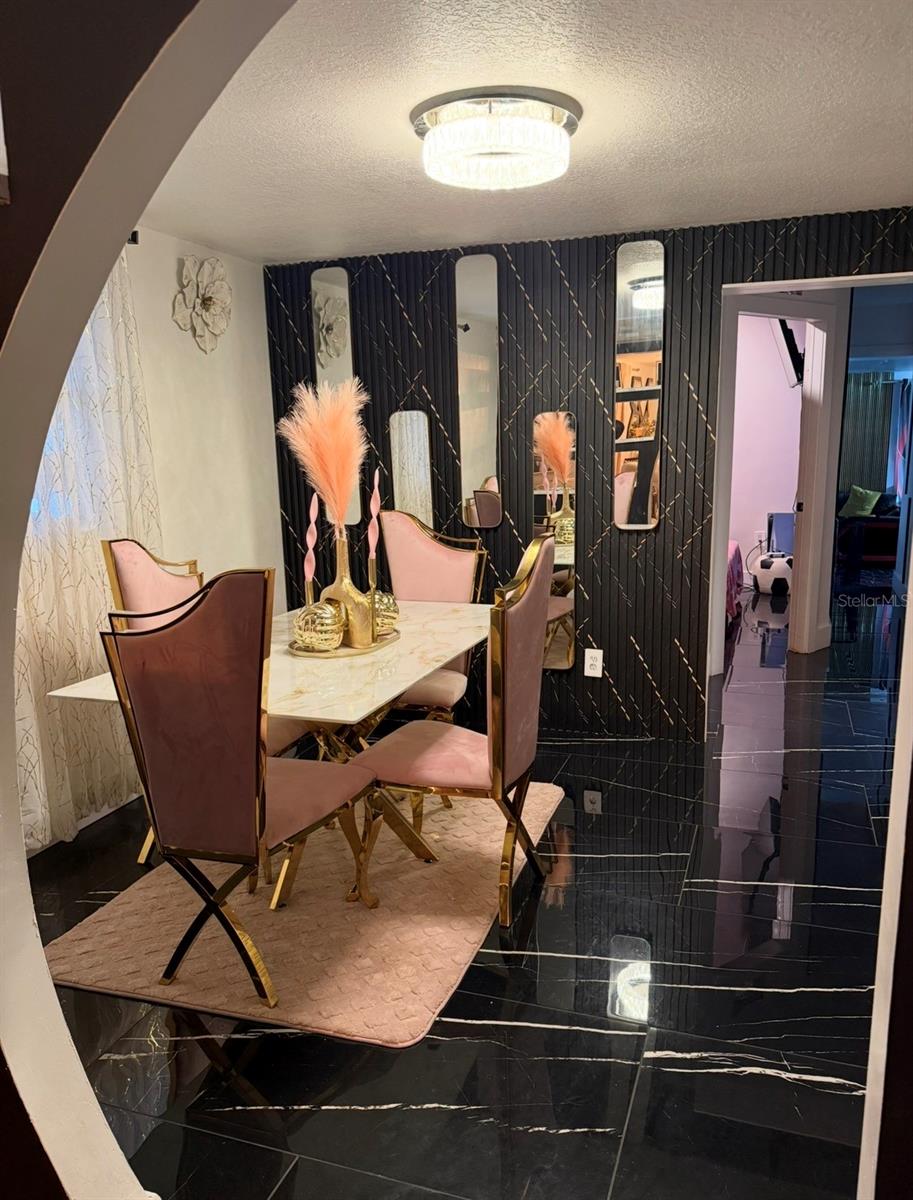 Image 5 of 35 For 7018 Hale Avenue