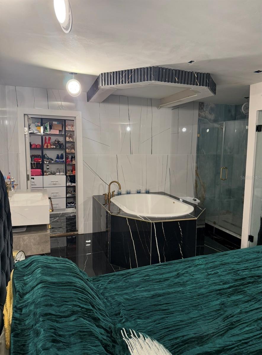 Image 8 of 35 For 7018 Hale Avenue