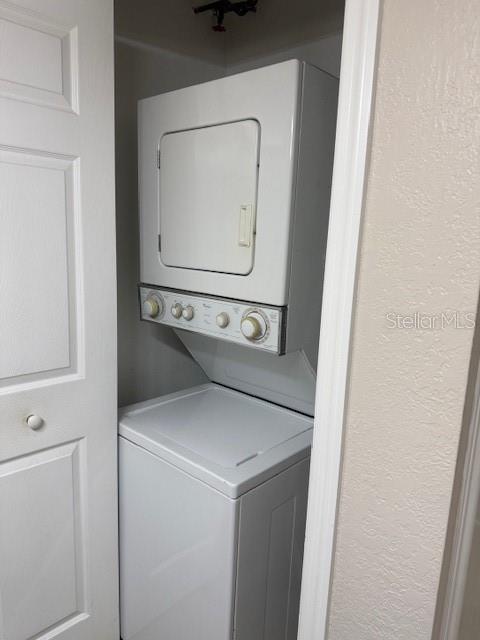 Image 6 of 13 For 3716 Desoto  