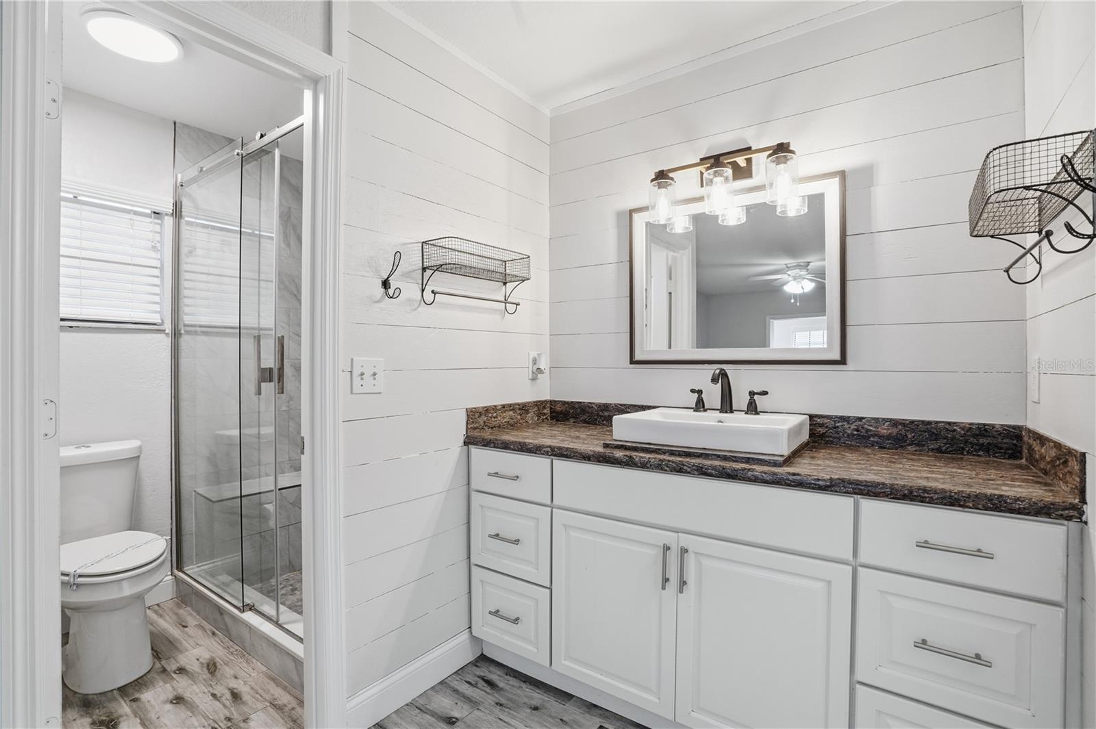 Image 17 of 21 For 5225 Nichols Drive W