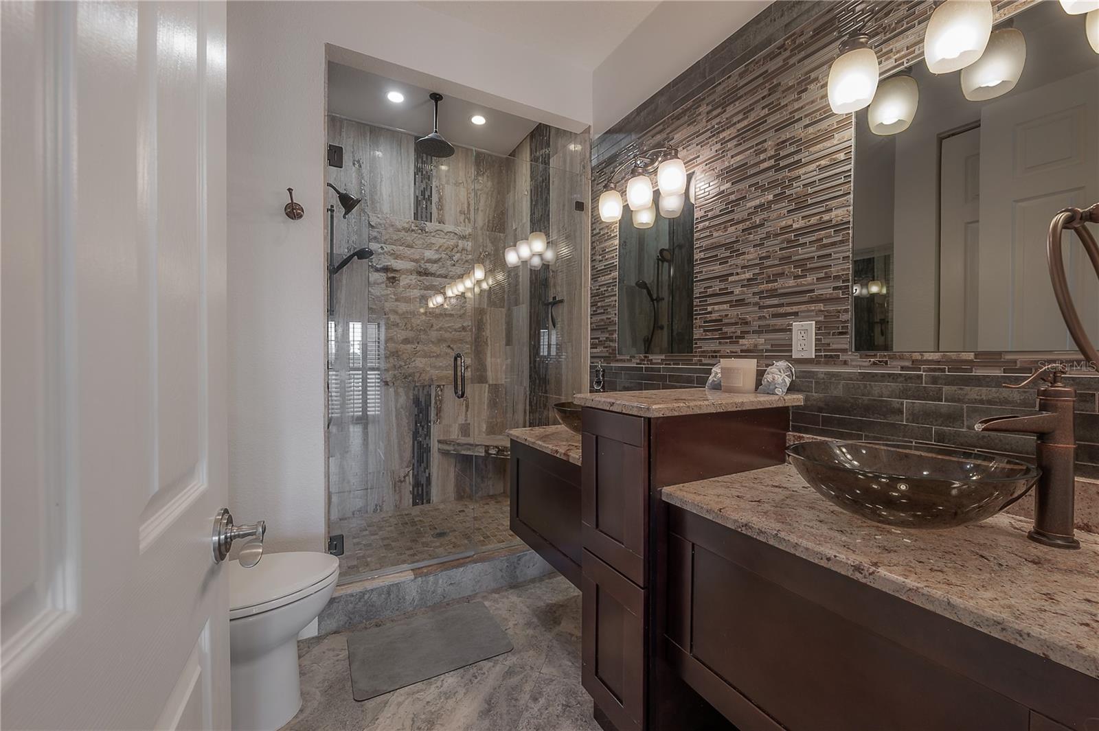 Image 16 of 46 For 2210 Soho Bay Court