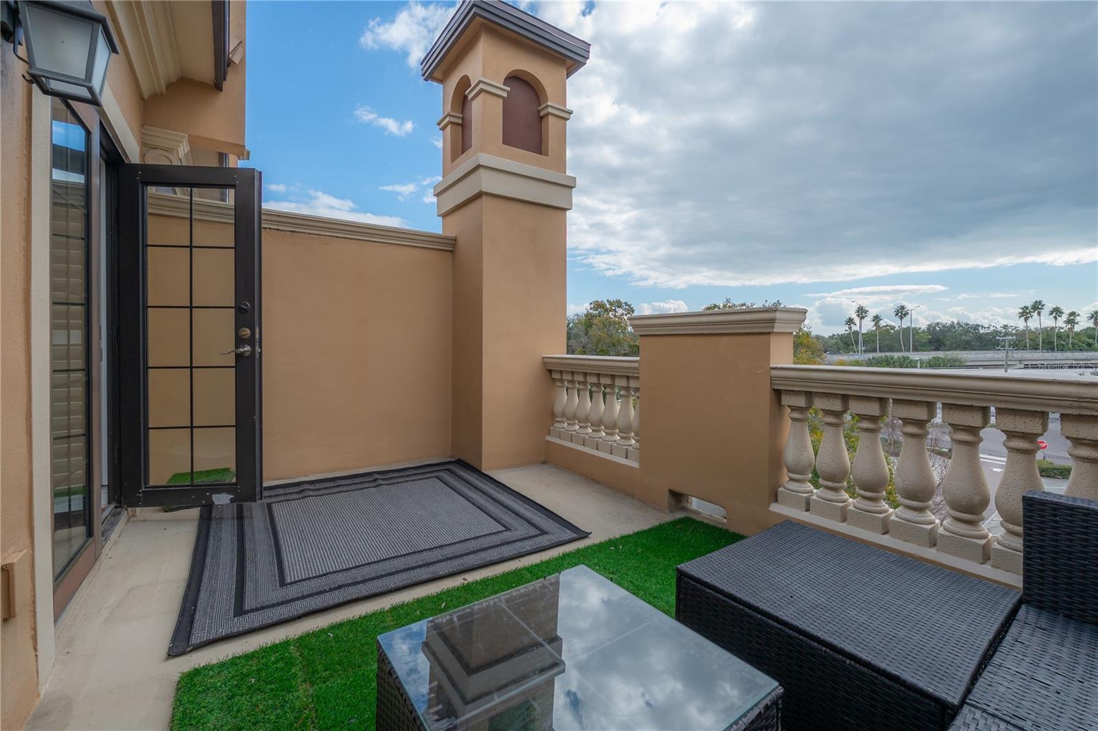 Image 23 of 46 For 2210 Soho Bay Court