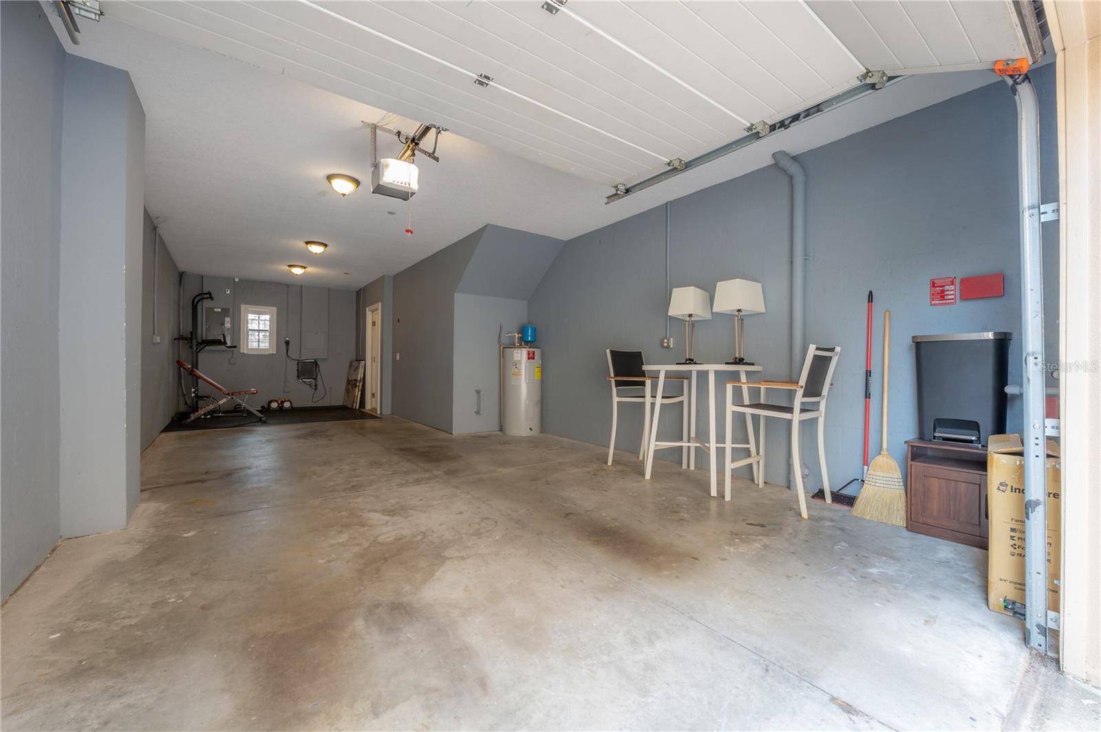 Image 38 of 46 For 2210 Soho Bay Court