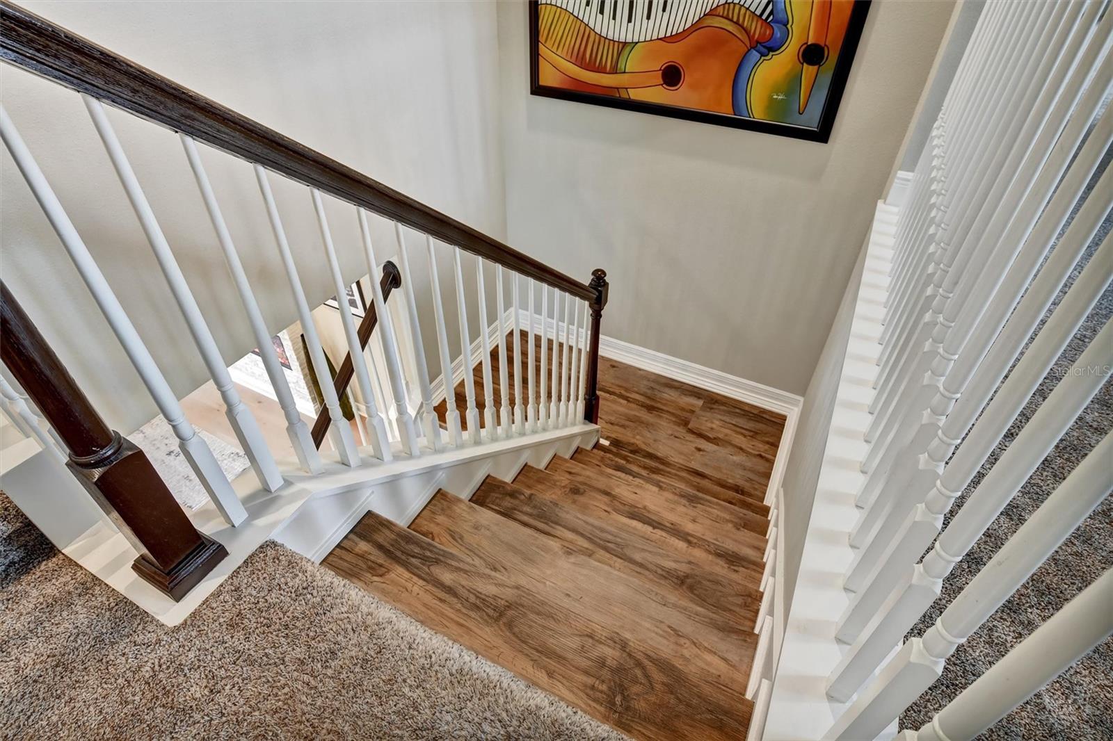 Listing photo id 30 for 2914 Long Bow Way