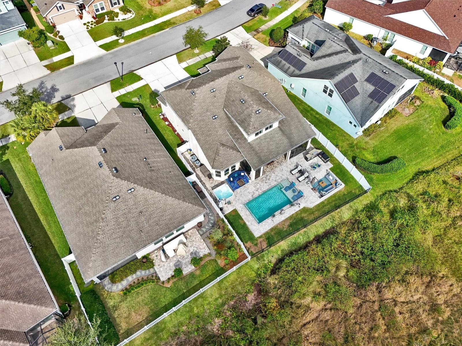 Listing photo id 65 for 2914 Long Bow Way