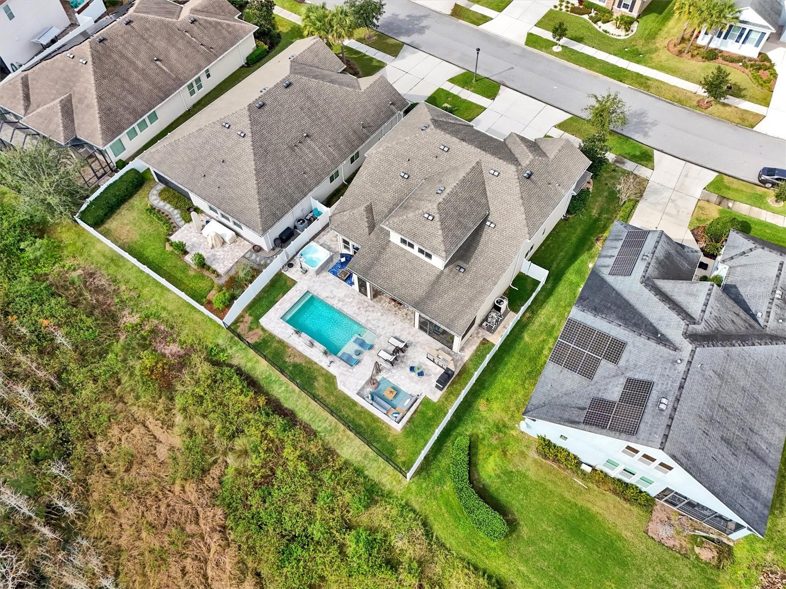 Listing photo id 67 for 2914 Long Bow Way