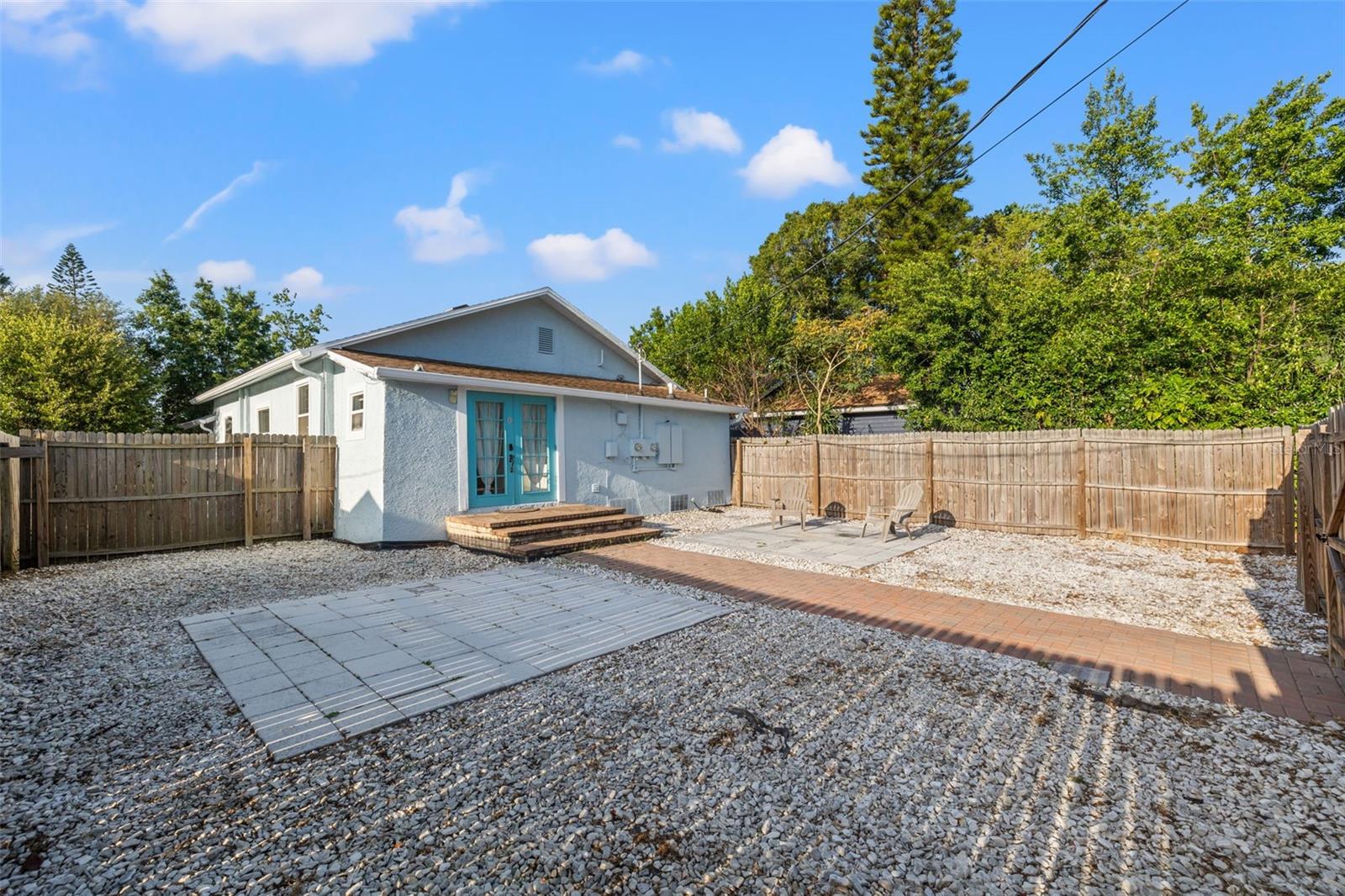 Image 30 of 36 For 4009 Burlington Avenue N