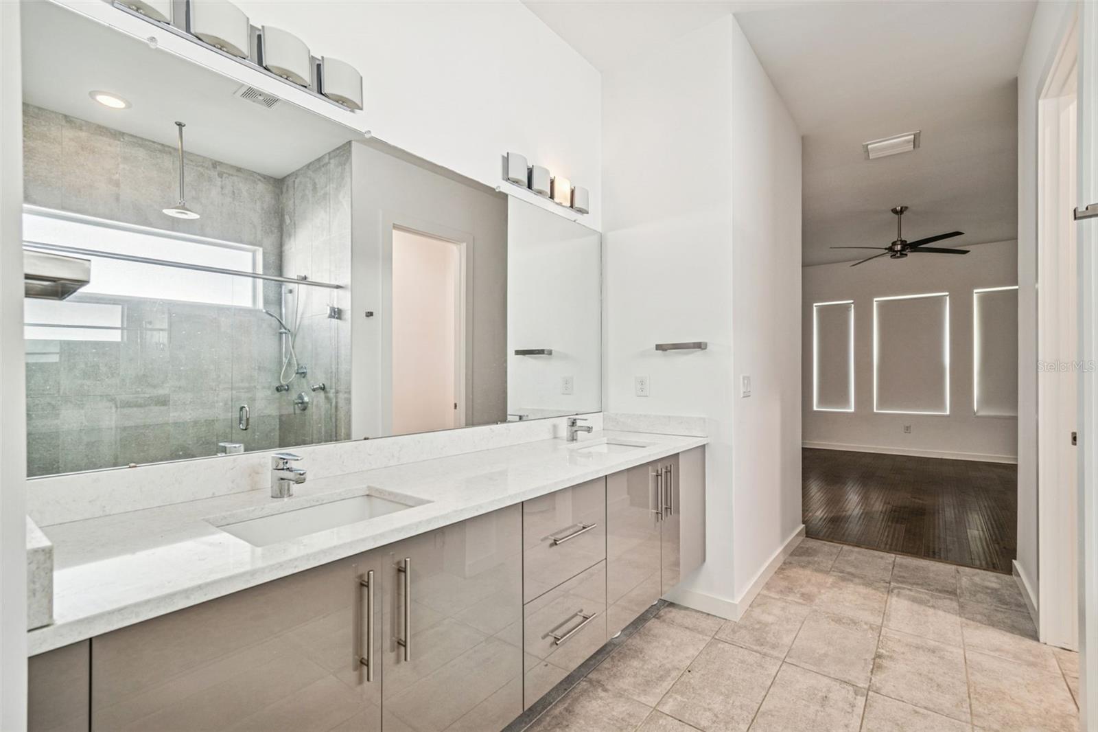 Image 24 of 57 For 6719 Dauphin Avenue