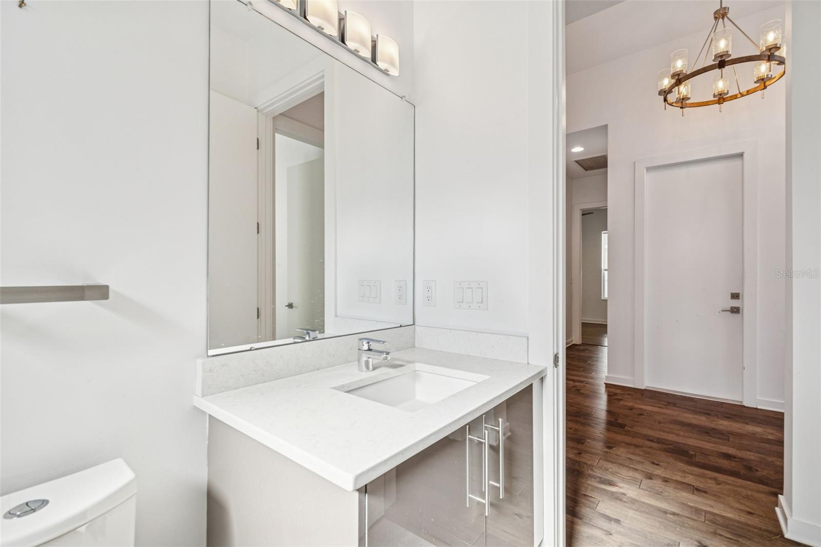 Image 30 of 57 For 6719 Dauphin Avenue