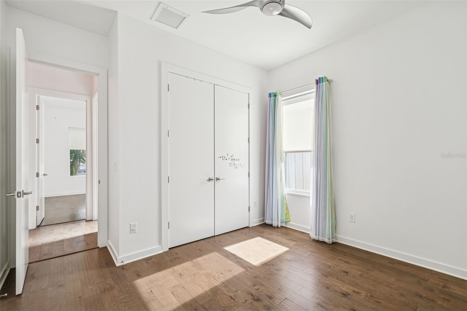 Image 32 of 57 For 6719 Dauphin Avenue