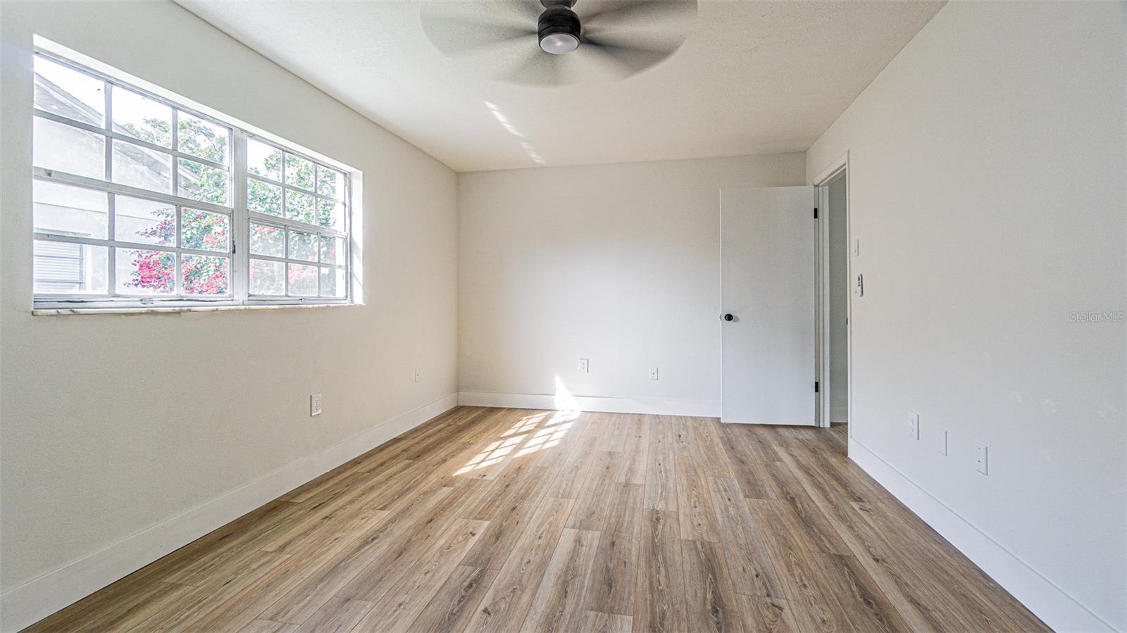 Image 12 of 30 For 8405 Reynolds Drive