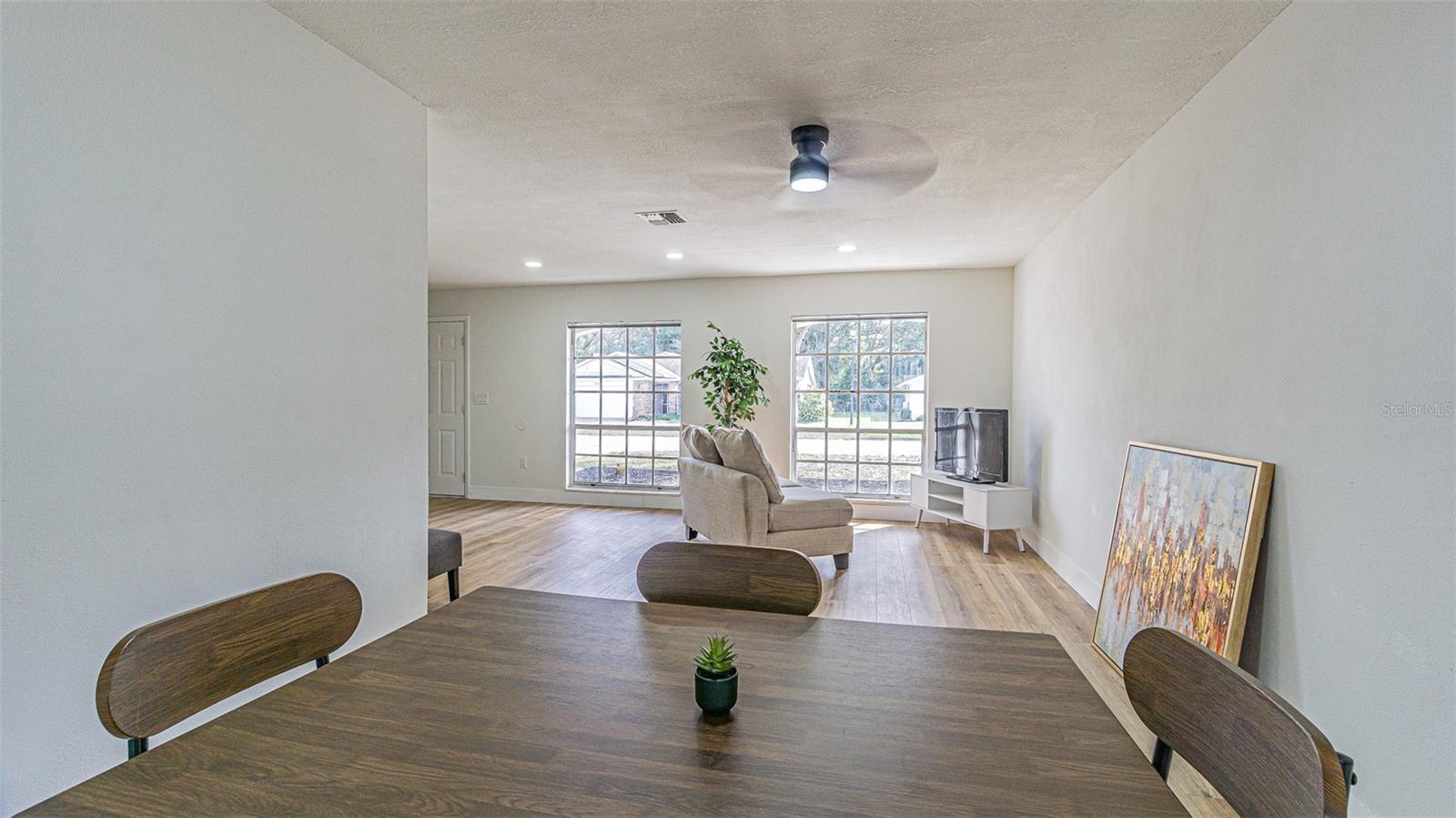 Image 7 of 30 For 8405 Reynolds Drive