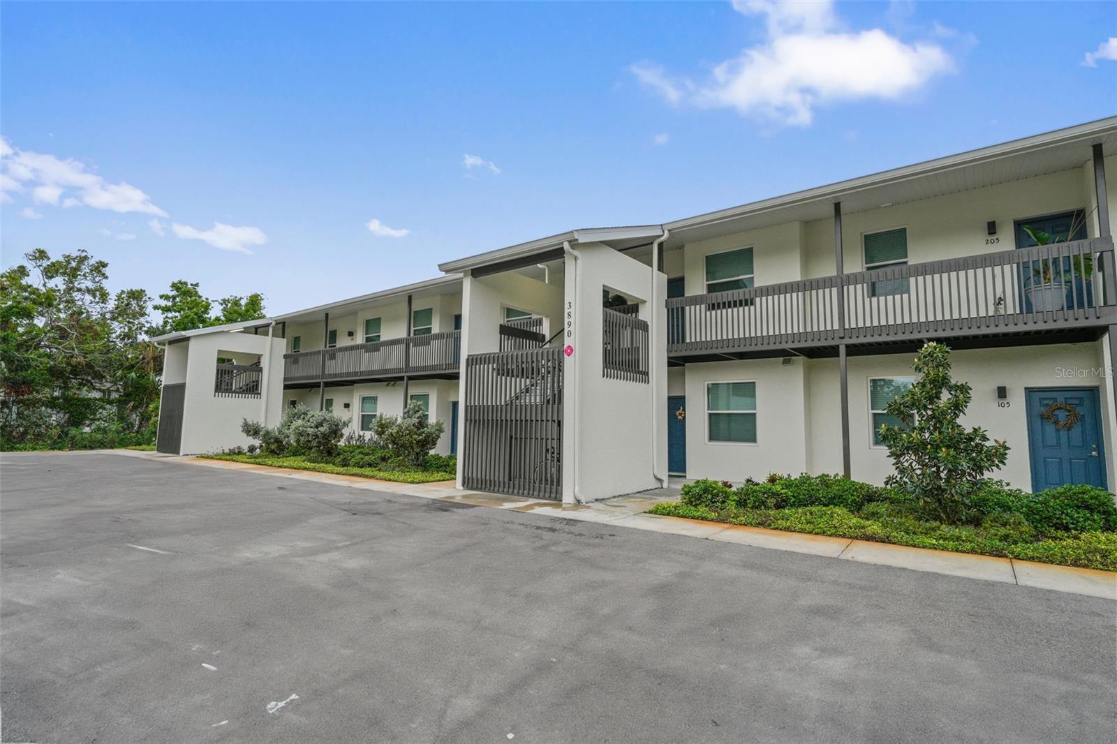 Details for 3890 34th Avenue S 201, ST PETERSBURG, FL 33711