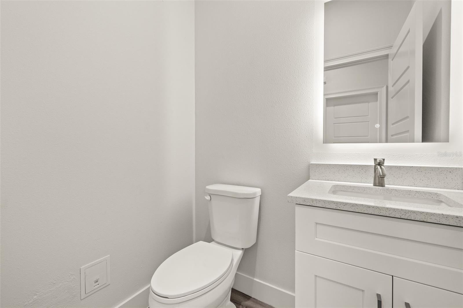 Image 15 of 31 For 14985 Sunset Eve Loop